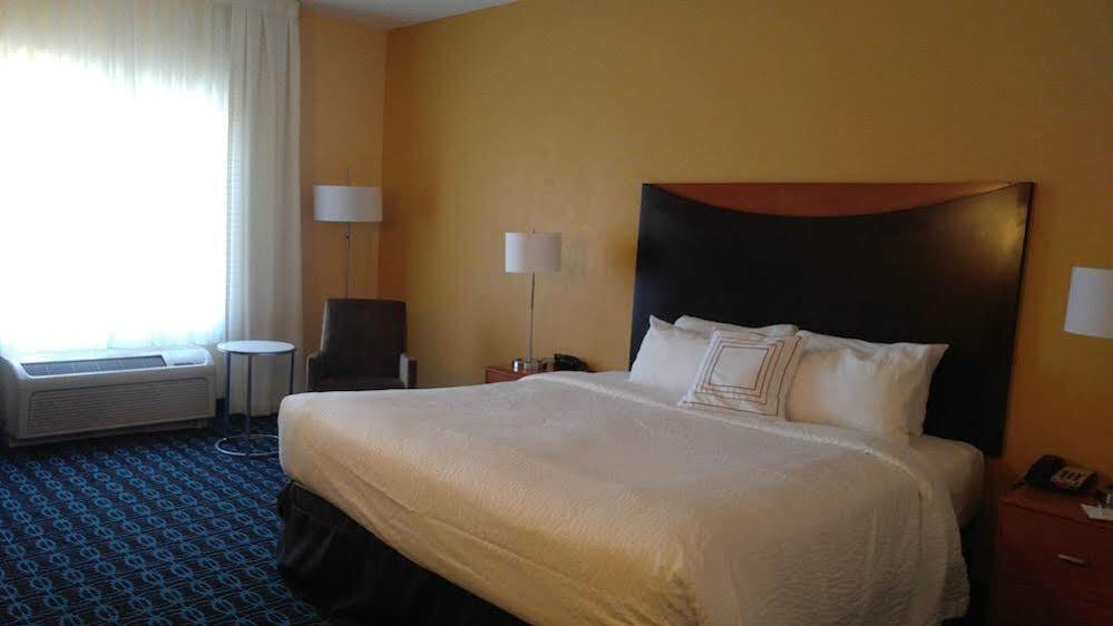 Fairfield Inn&Suites Cookeville Buitenkant foto